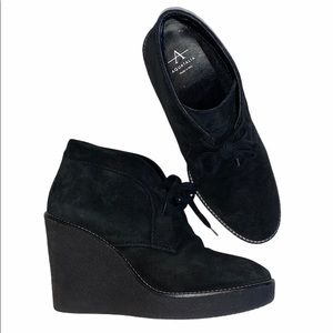 Aquatalia Vicki Platform Black Wedge Boots Sz 7